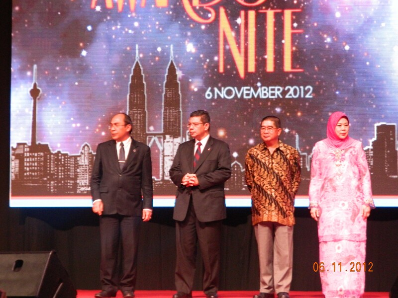 WIF-KL 2012 - 25 WIF-KL 2012 - 25